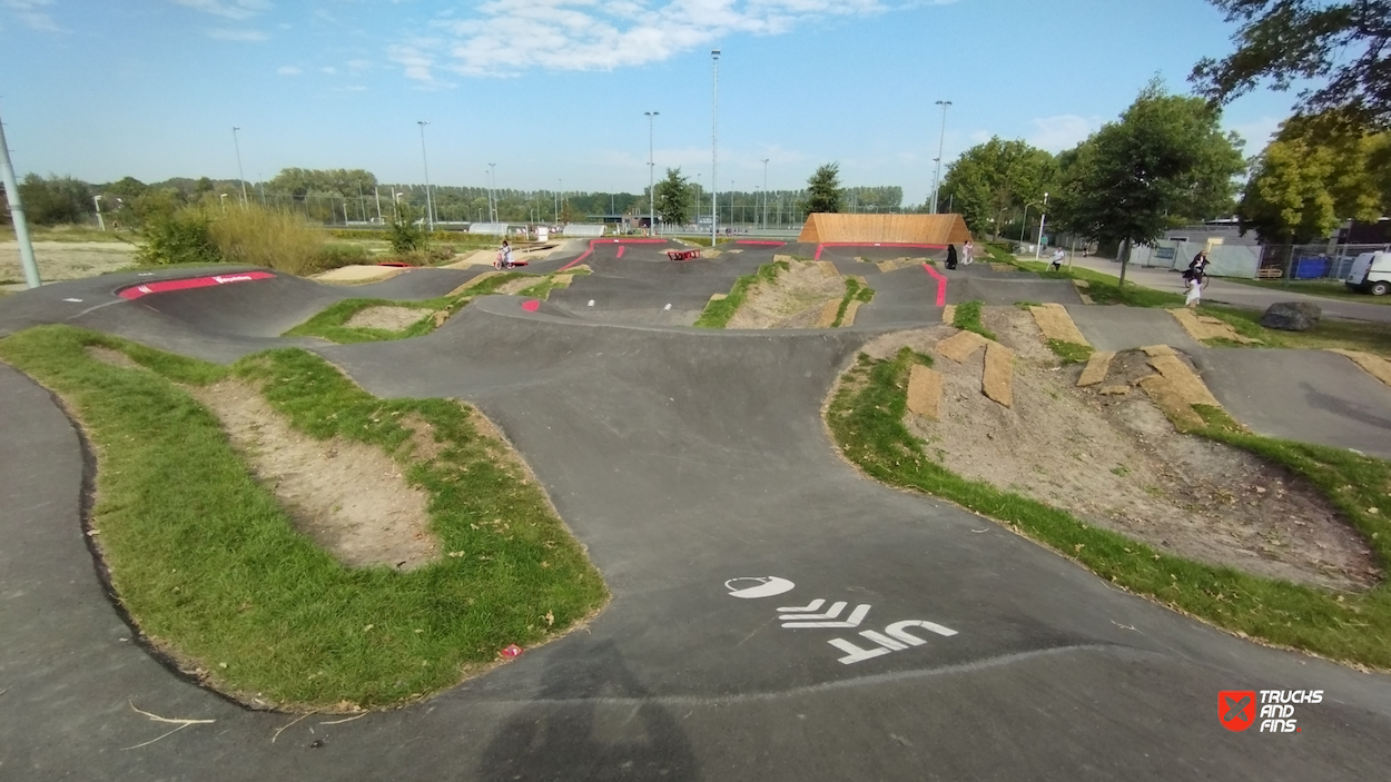 Urban Sportpark Goes pumptrack